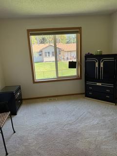 Room for rent in St. Michael, MN $1000, townhouse