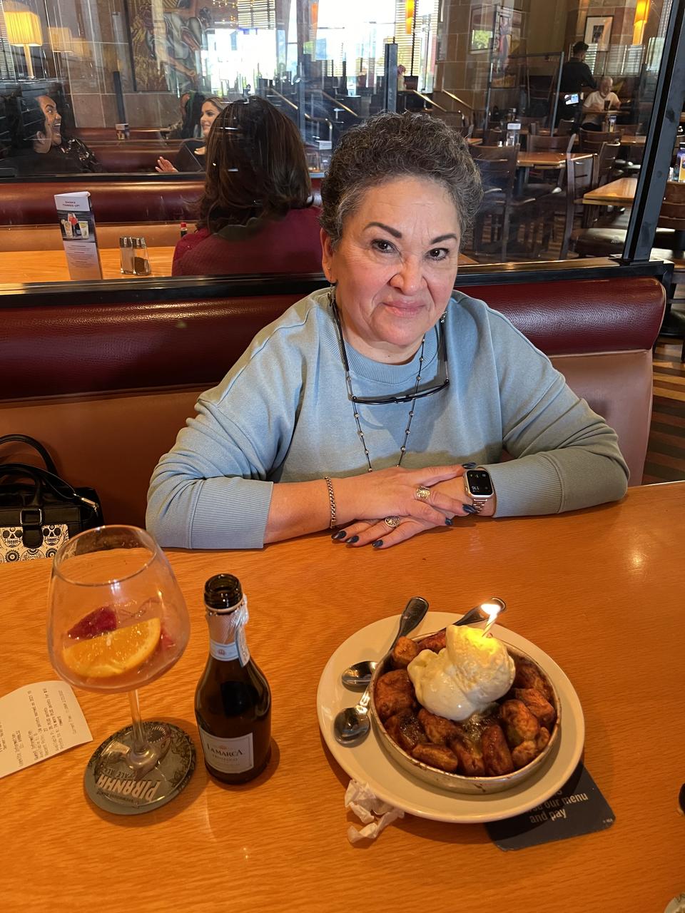 Profile photo 11 of 11