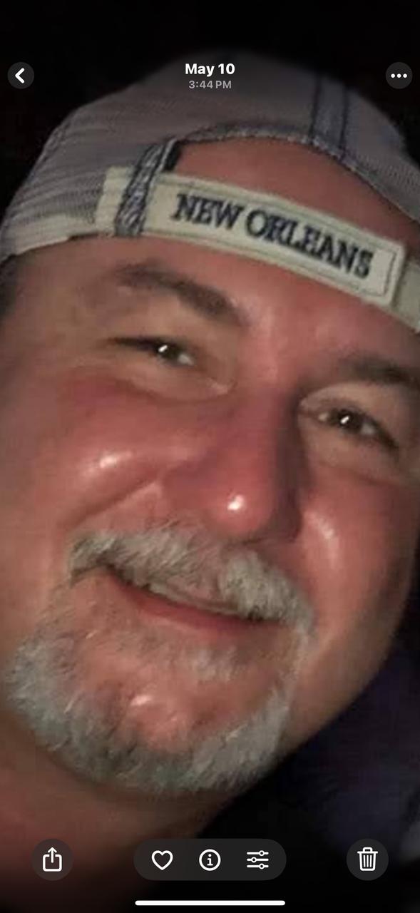 Profile photo 3 of 4