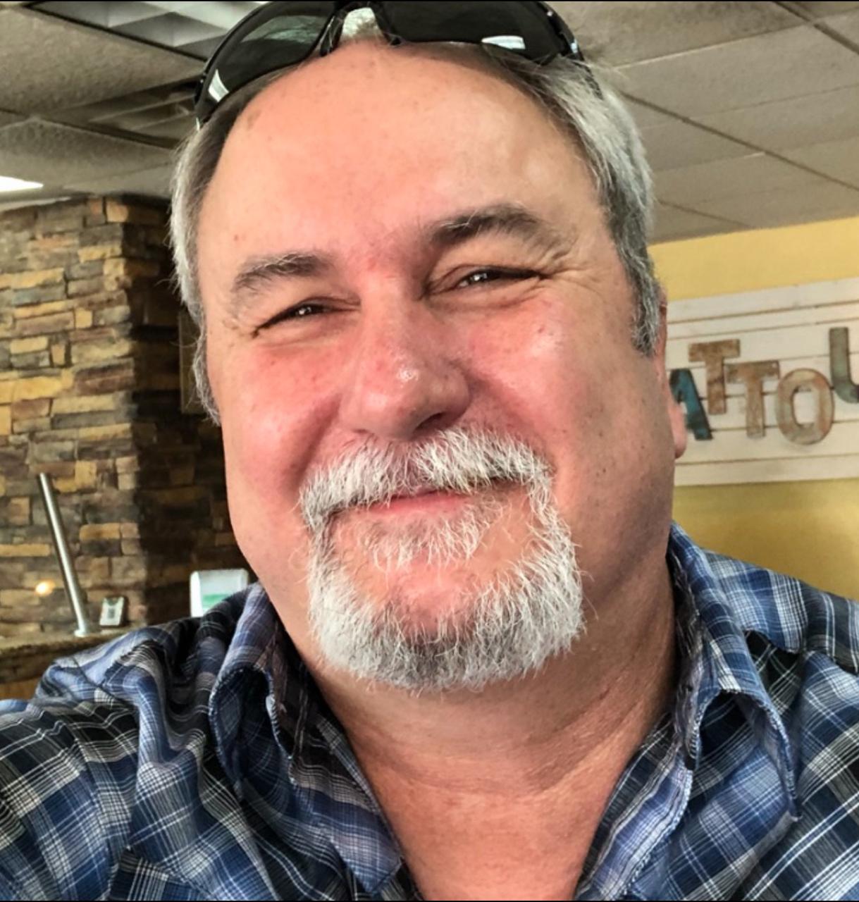 Profile photo 1 of 4