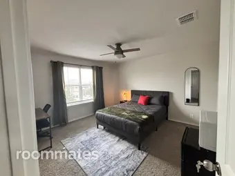 Room for rent in San Antonio, TX $650, house