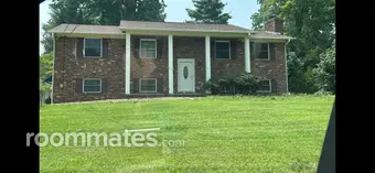 Room for rent in Knoxville, TN $700, house