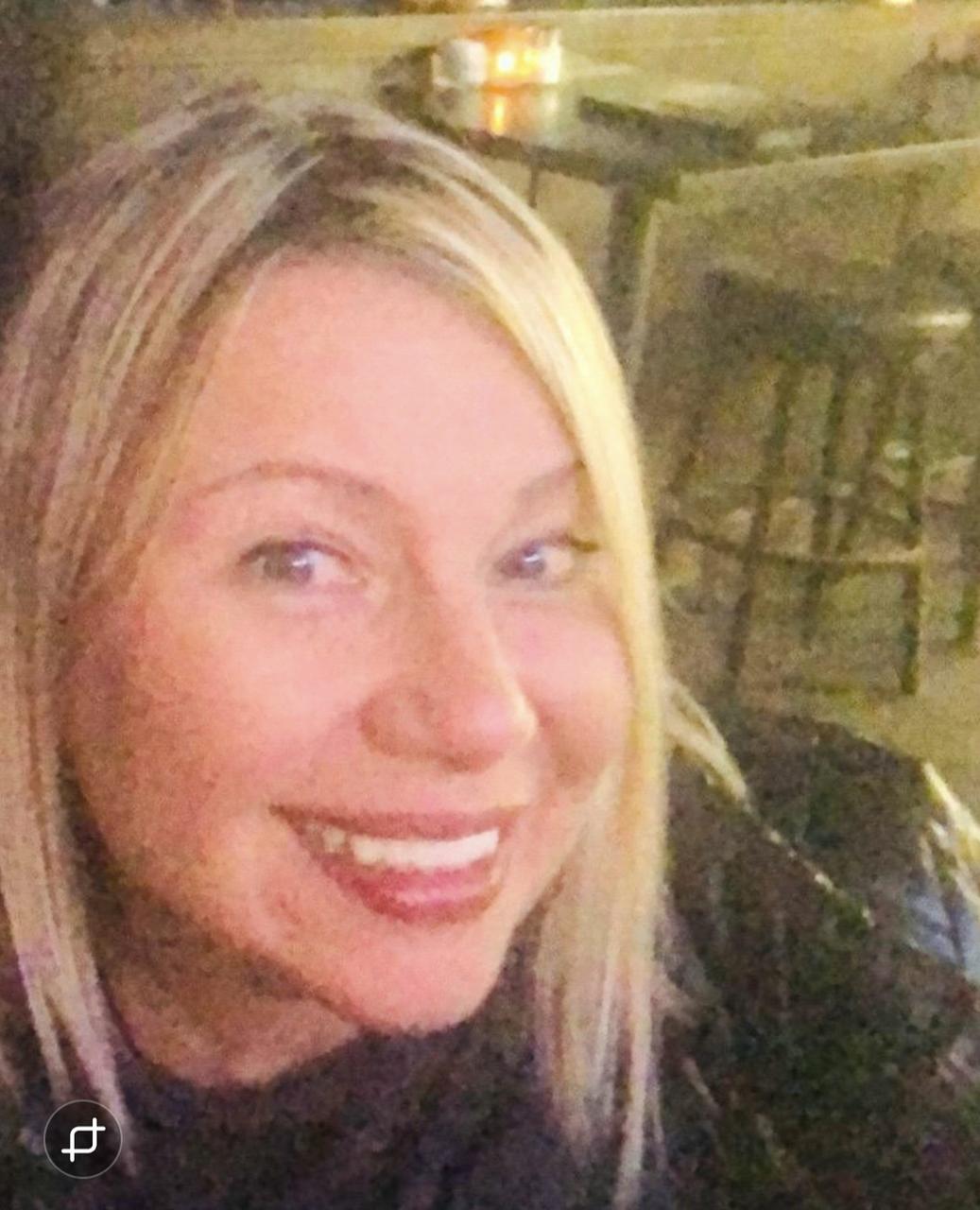 Profile photo 8 of 8