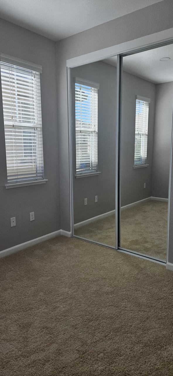 Profile photo 5 of 8