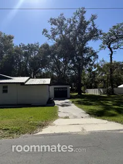 Room for rent in Lakeland, FL $750, house