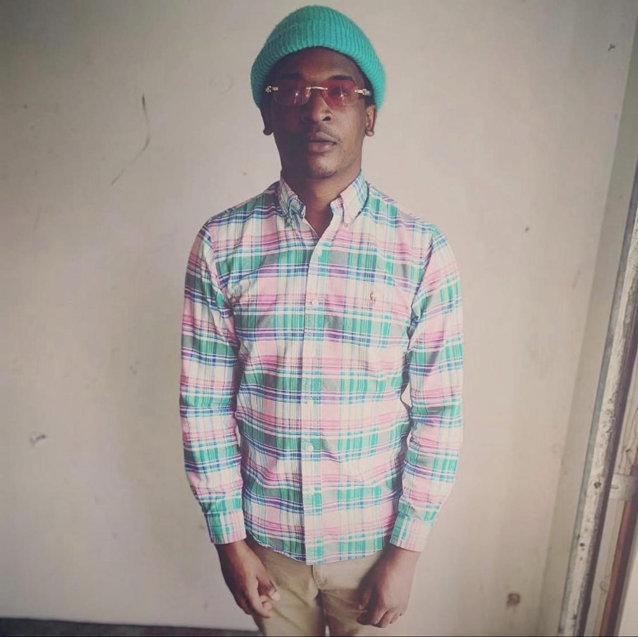 Profile photo 1 of 1