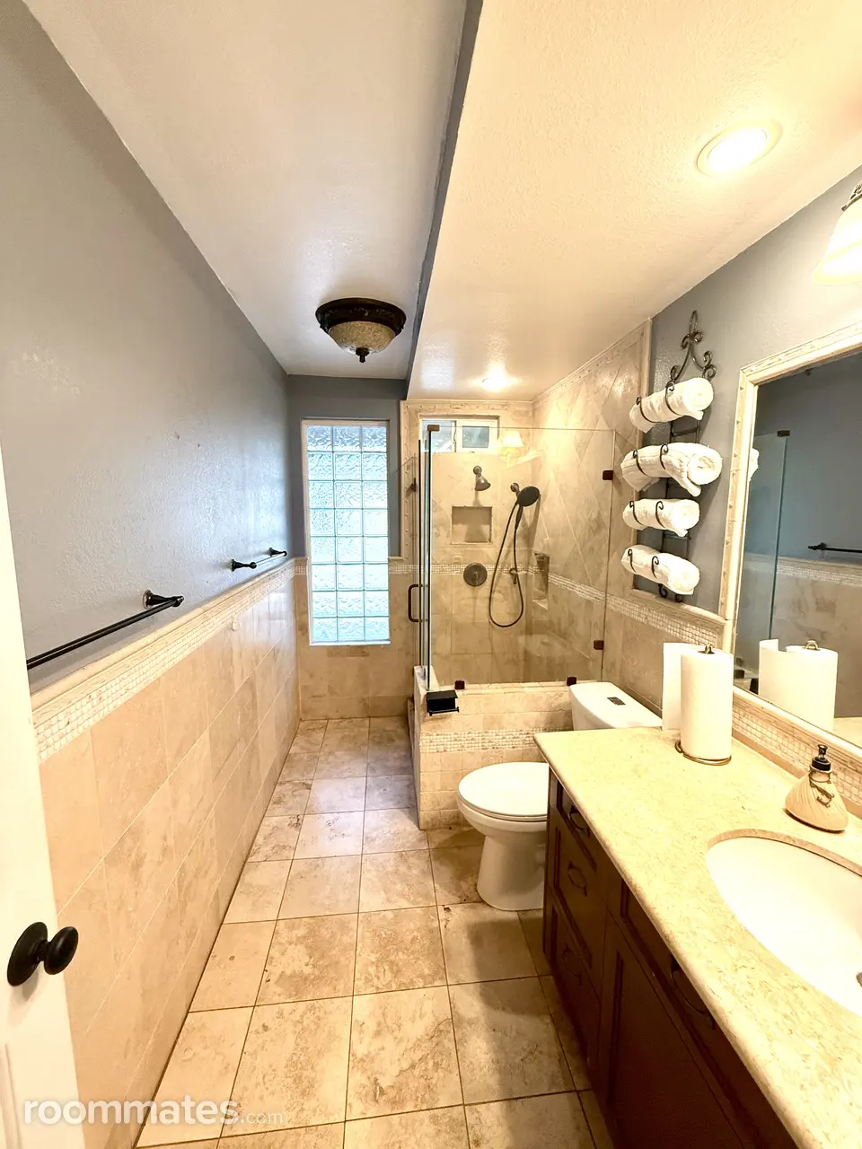 Profile photo 2 of 13