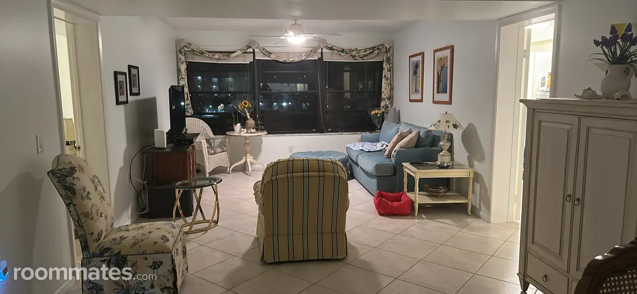 Profile photo 2 of 13