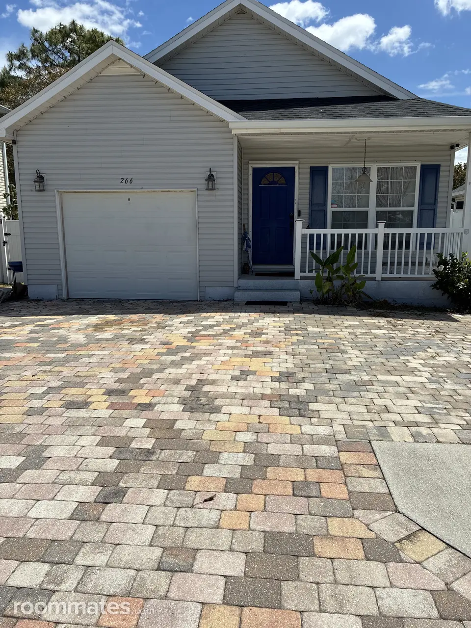 Profile photo 2 of 4