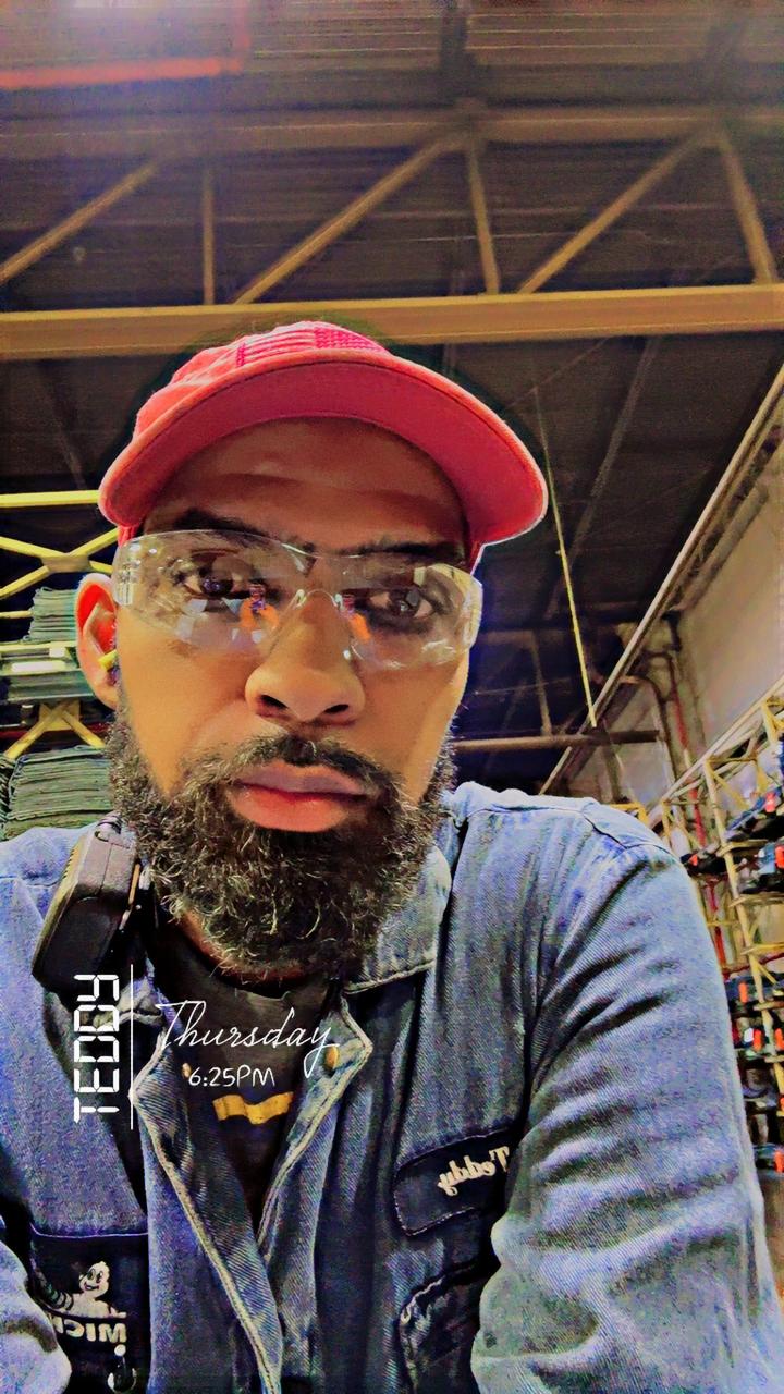 Profile photo 7 of 7