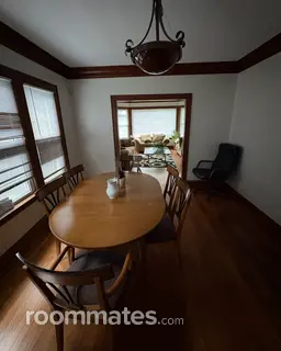 Room for rent in Chicago, IL $800, house