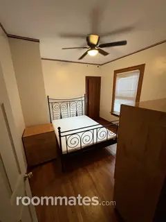 Room for rent in Chicago, IL $800, house