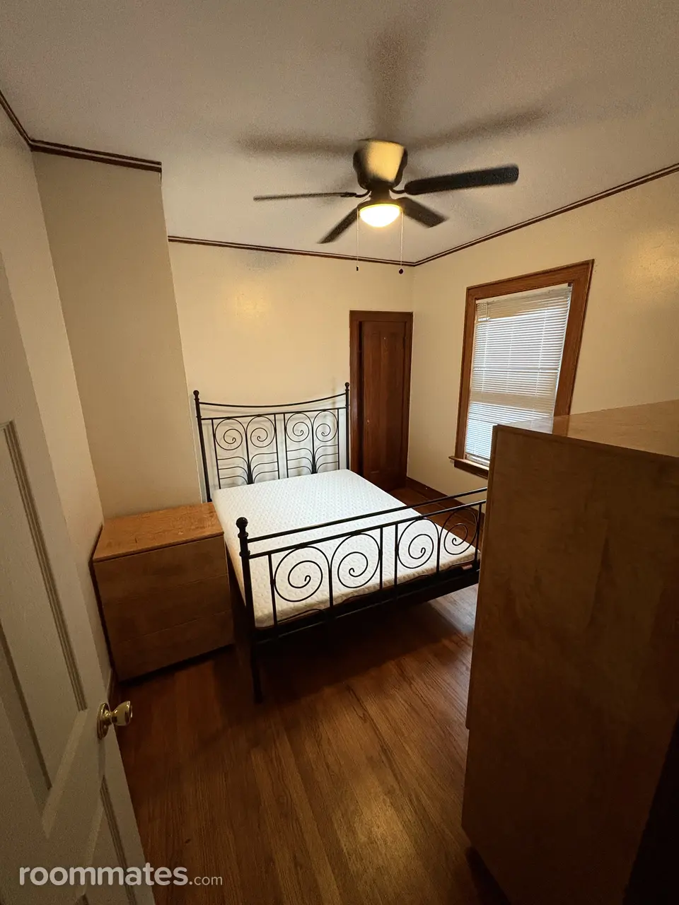 Profile photo 5 of 6