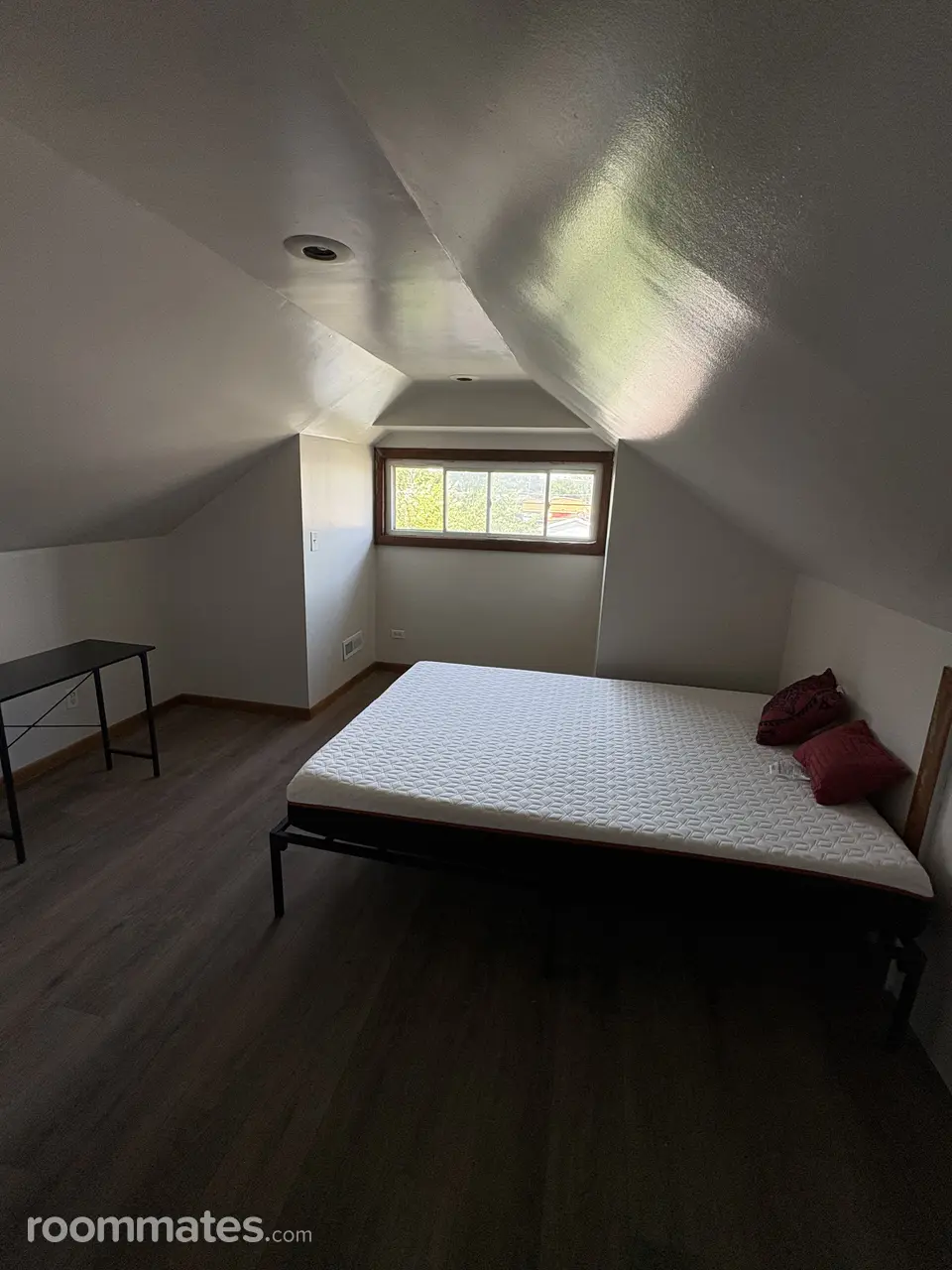 Profile photo 1 of 6