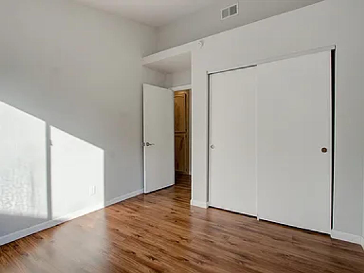 Profile photo 4 of 9