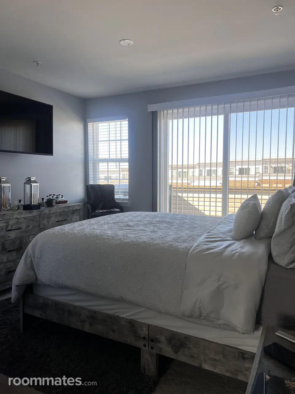 Profile photo 4 of 9