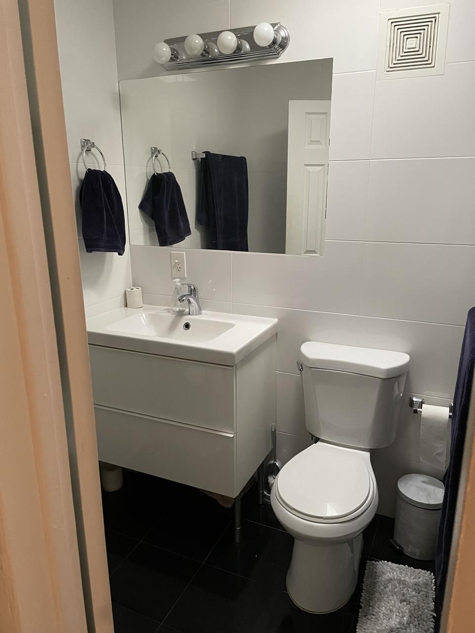 Profile photo 1 of 2