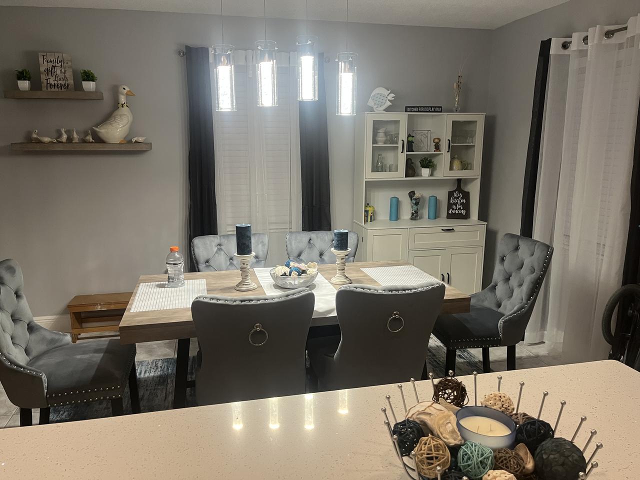 Profile photo 3 of 7