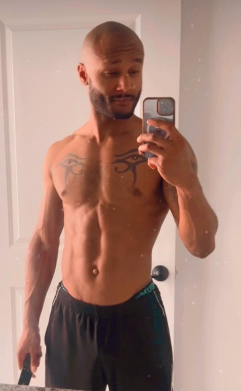 Profile photo 6 of 9