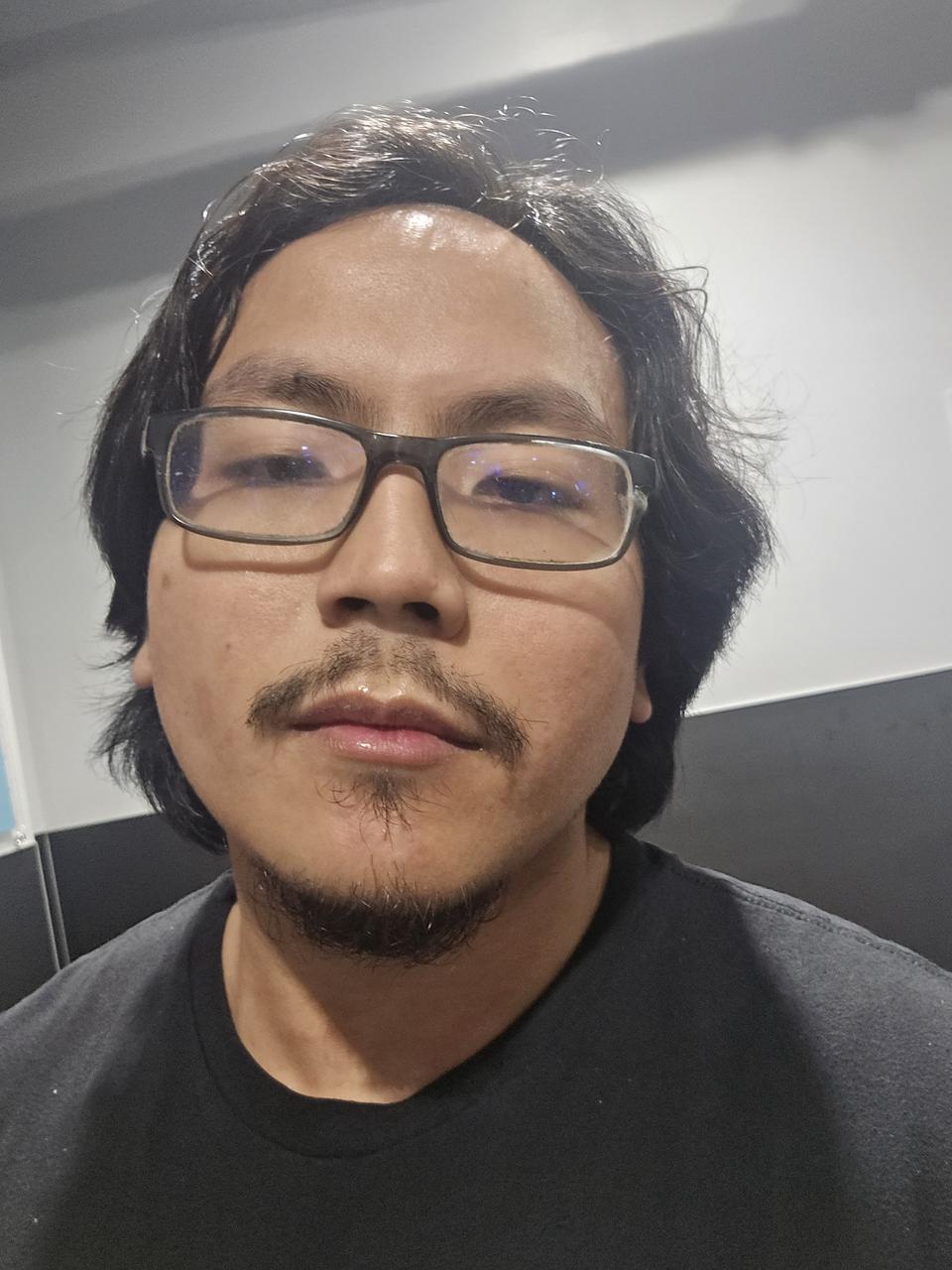 Profile photo 4 of 4