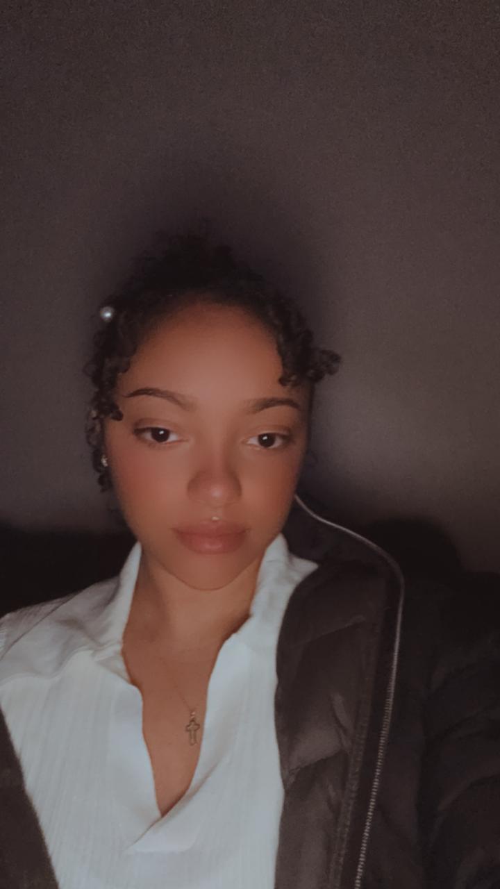 Profile photo 1 of 1