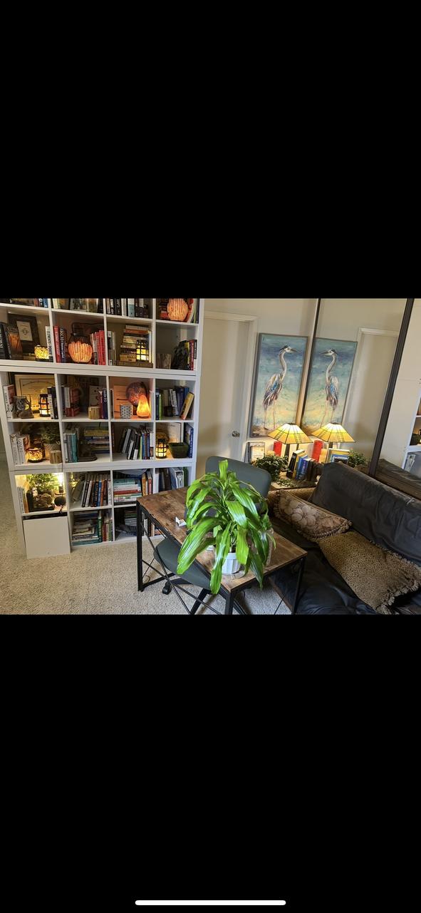 Profile photo 6 of 12