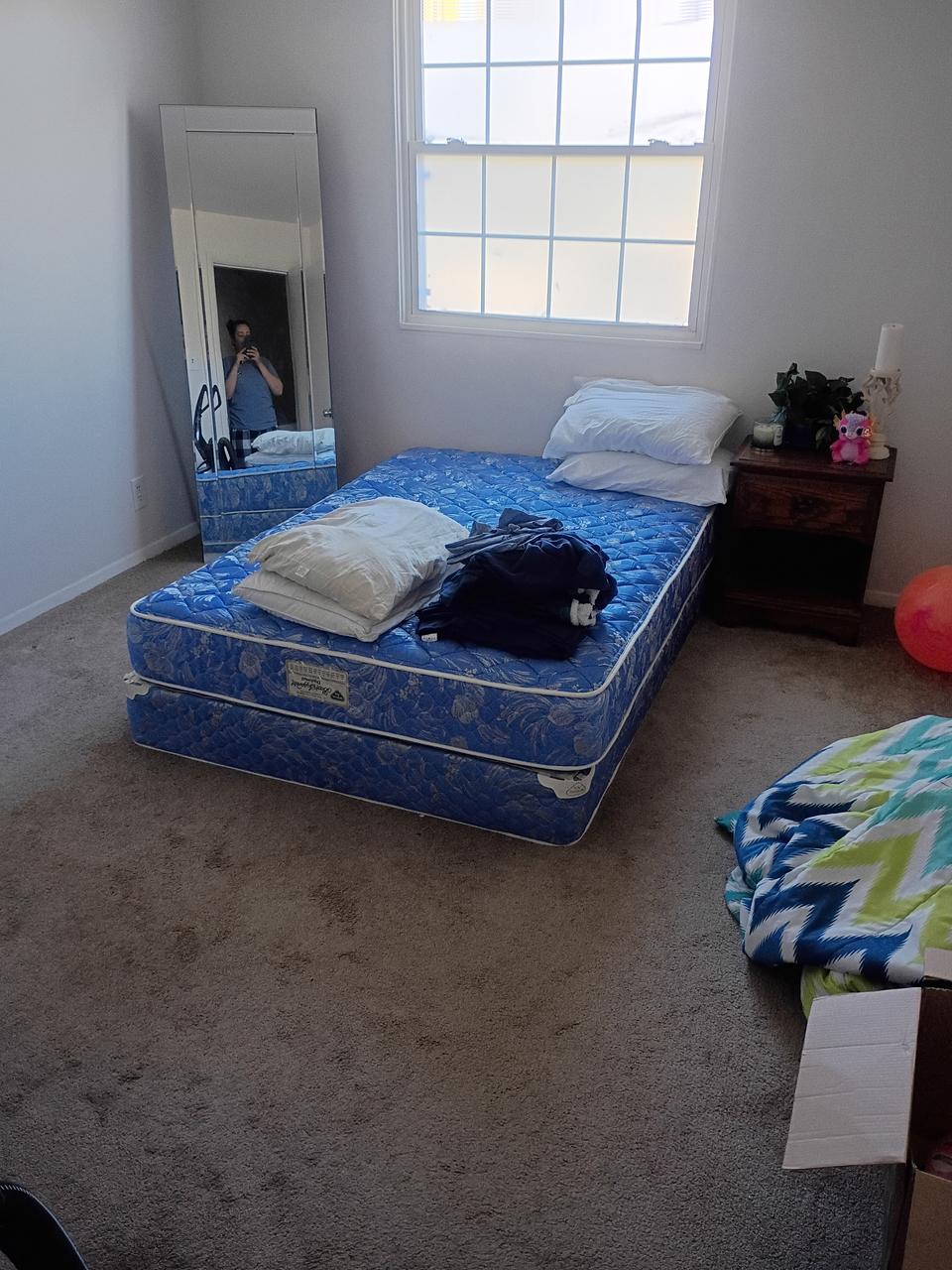 Profile photo 2 of 3