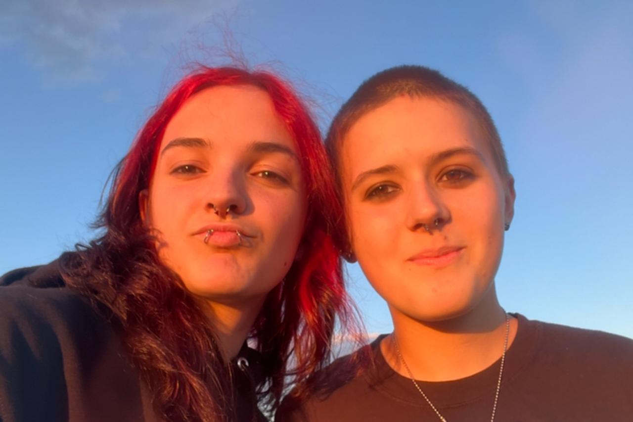 Profile photo 11 of 11