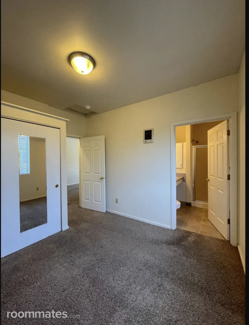 Profile photo 6 of 8