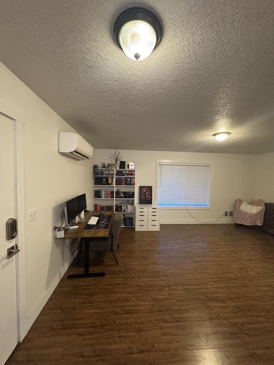 Profile photo 4 of 14