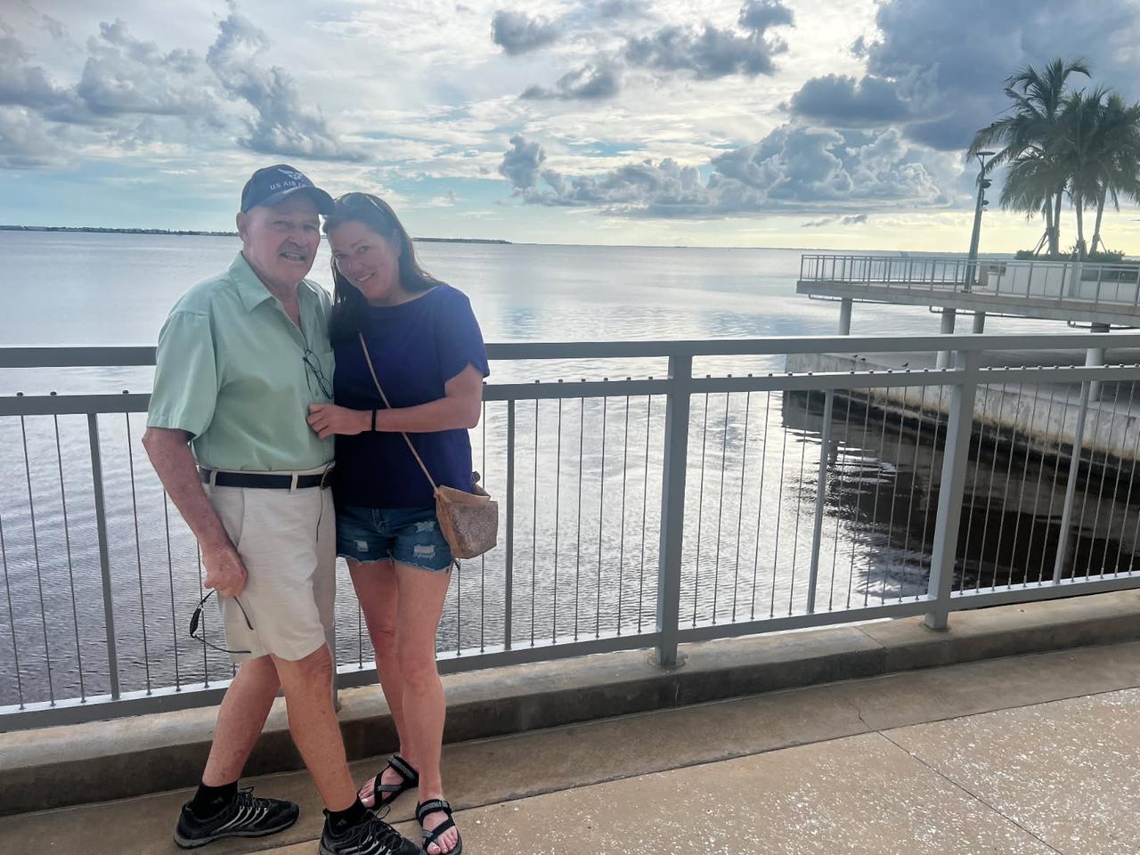 Profile photo 11 of 15