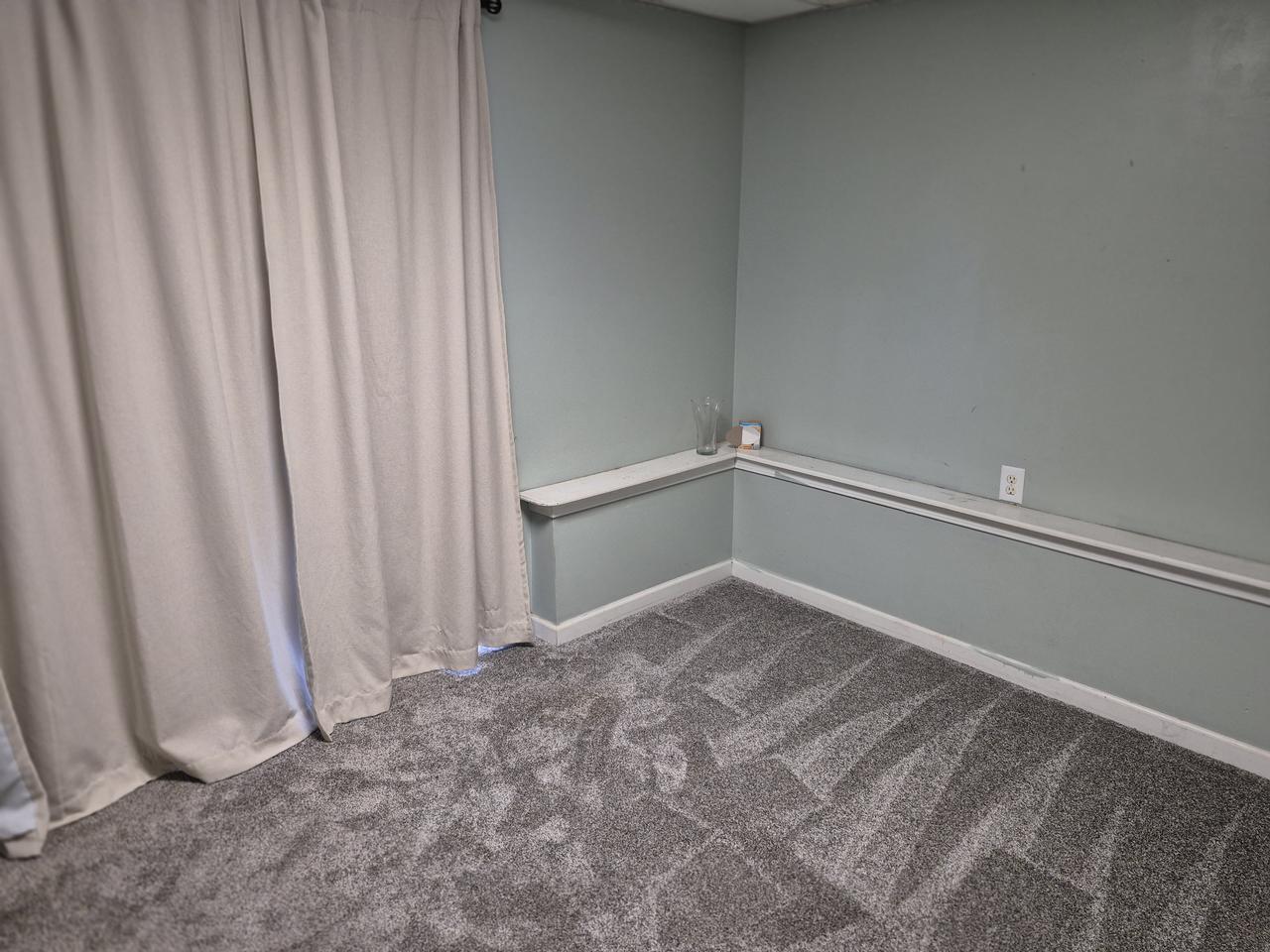 Profile photo 8 of 15