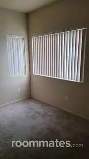 Room for rent in Sacramento, CA $800, house