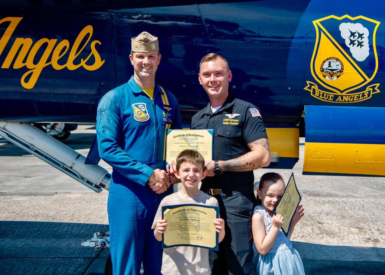 Profile photo 10 of 17