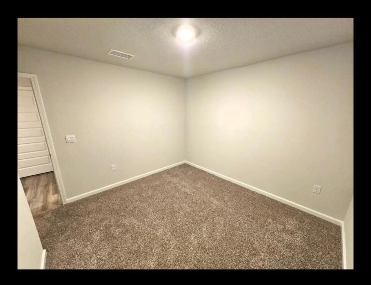 Profile photo 3 of 17