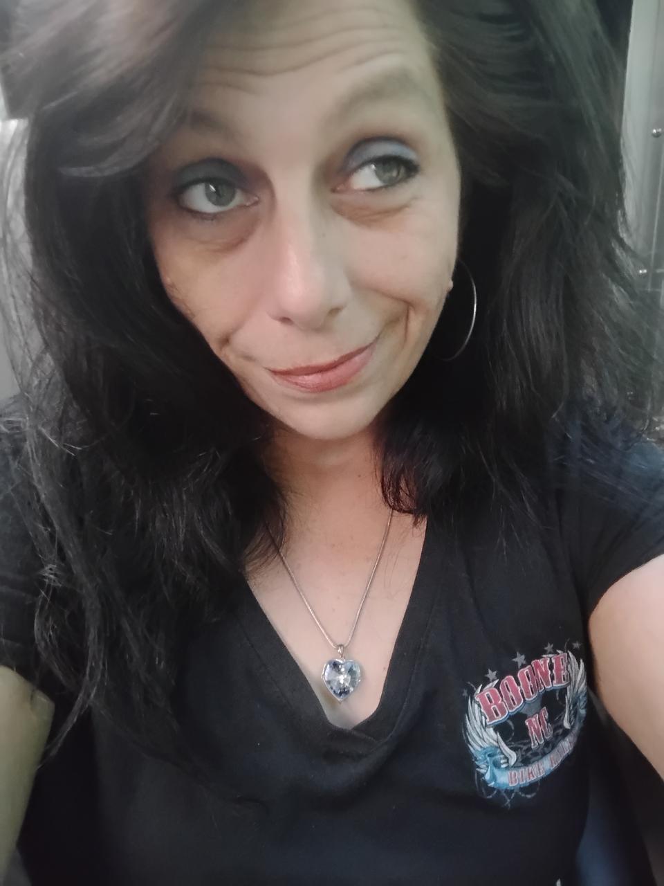 Profile photo 2 of 4