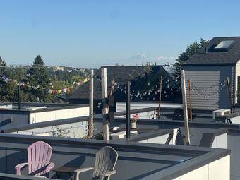 Room for rent in Seattle, WA $1550, townhouse