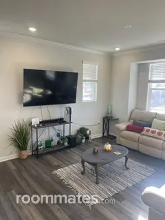 Room for rent in Raleigh, NC $850, townhouse