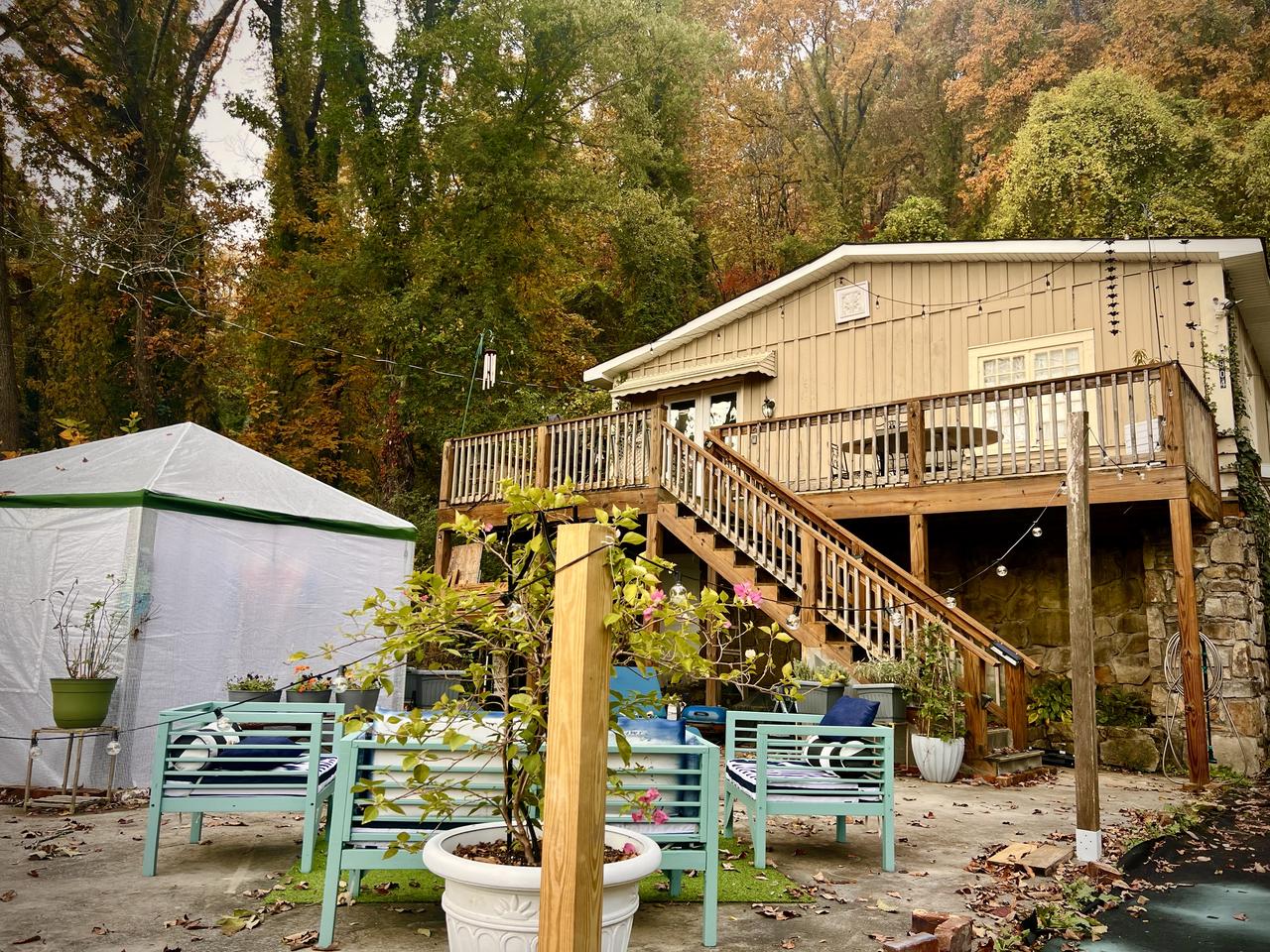 Profile photo 10 of 14