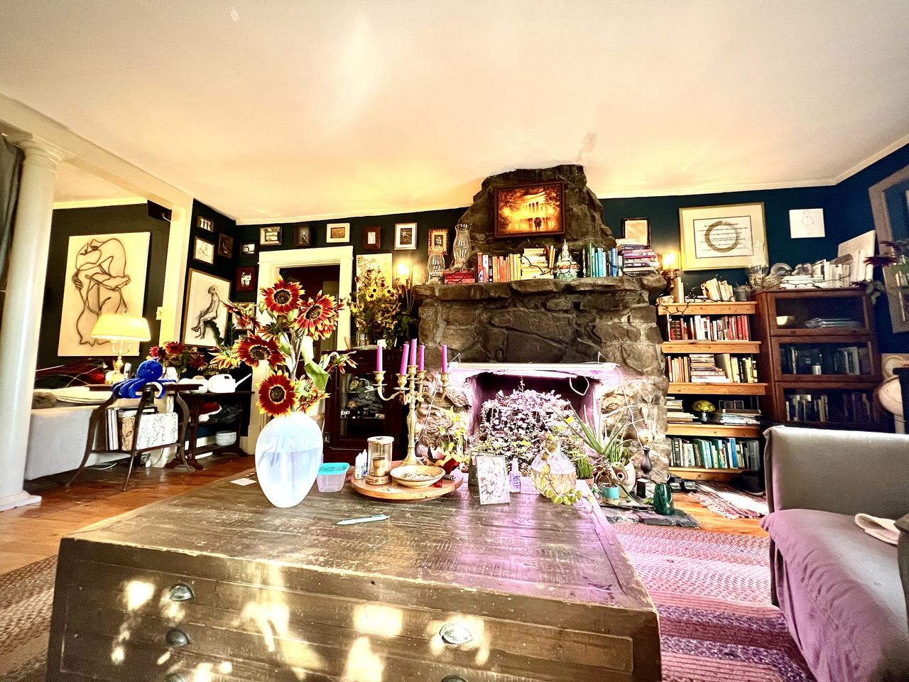 Profile photo 3 of 14