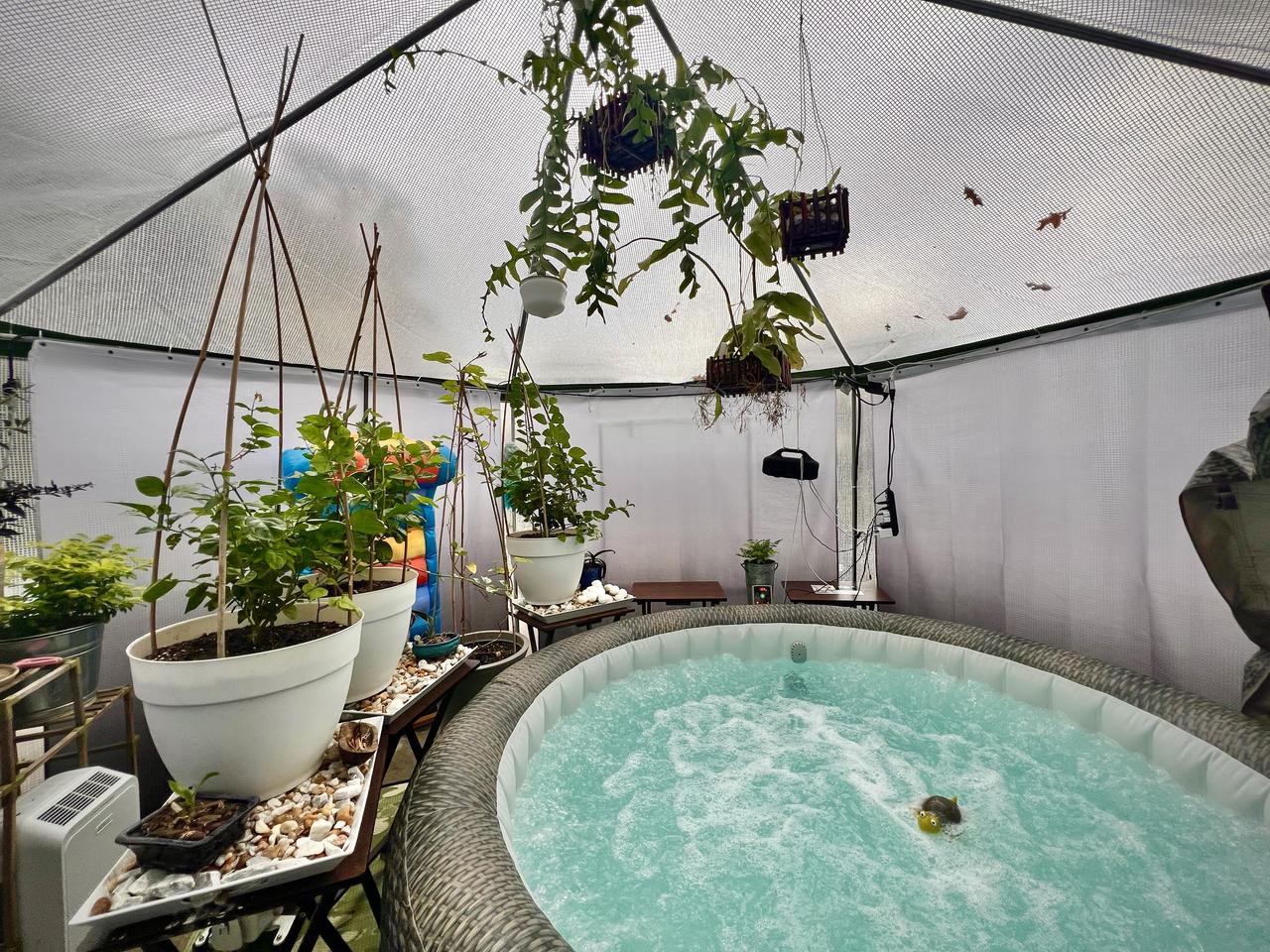 Profile photo 9 of 14