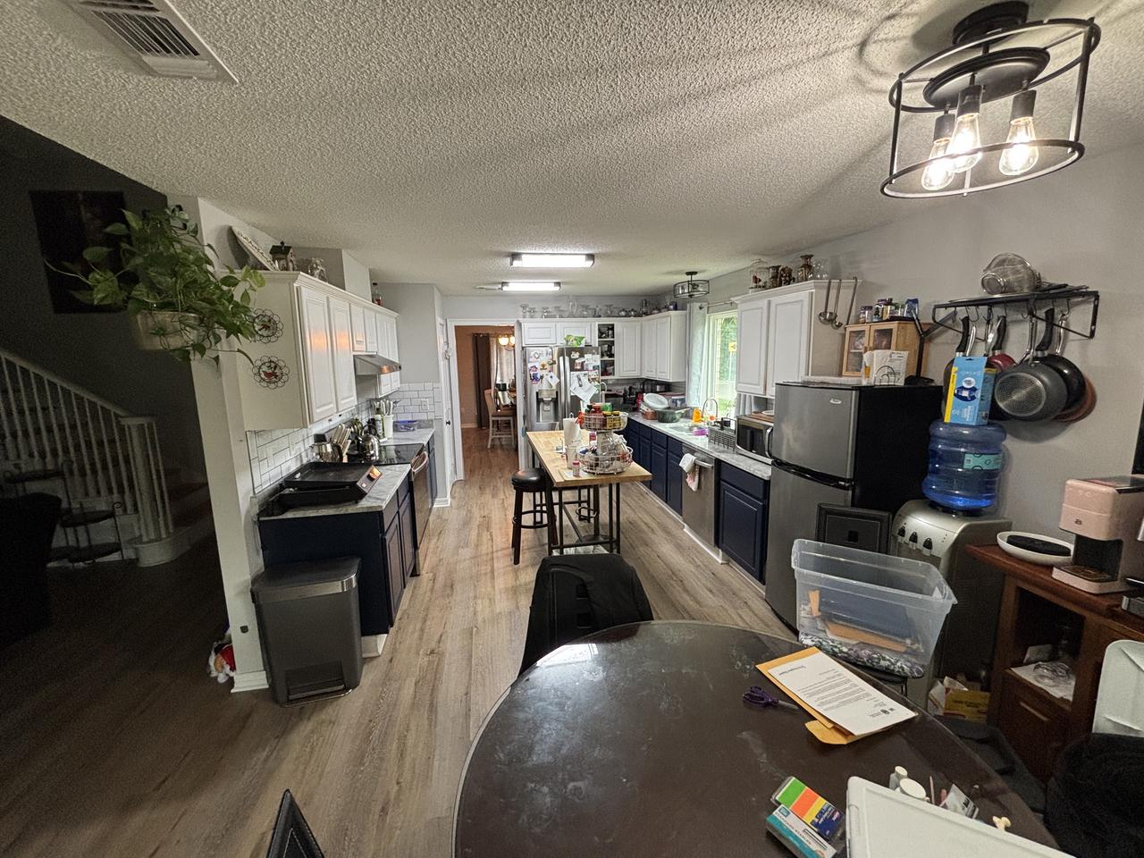 Profile photo 10 of 13