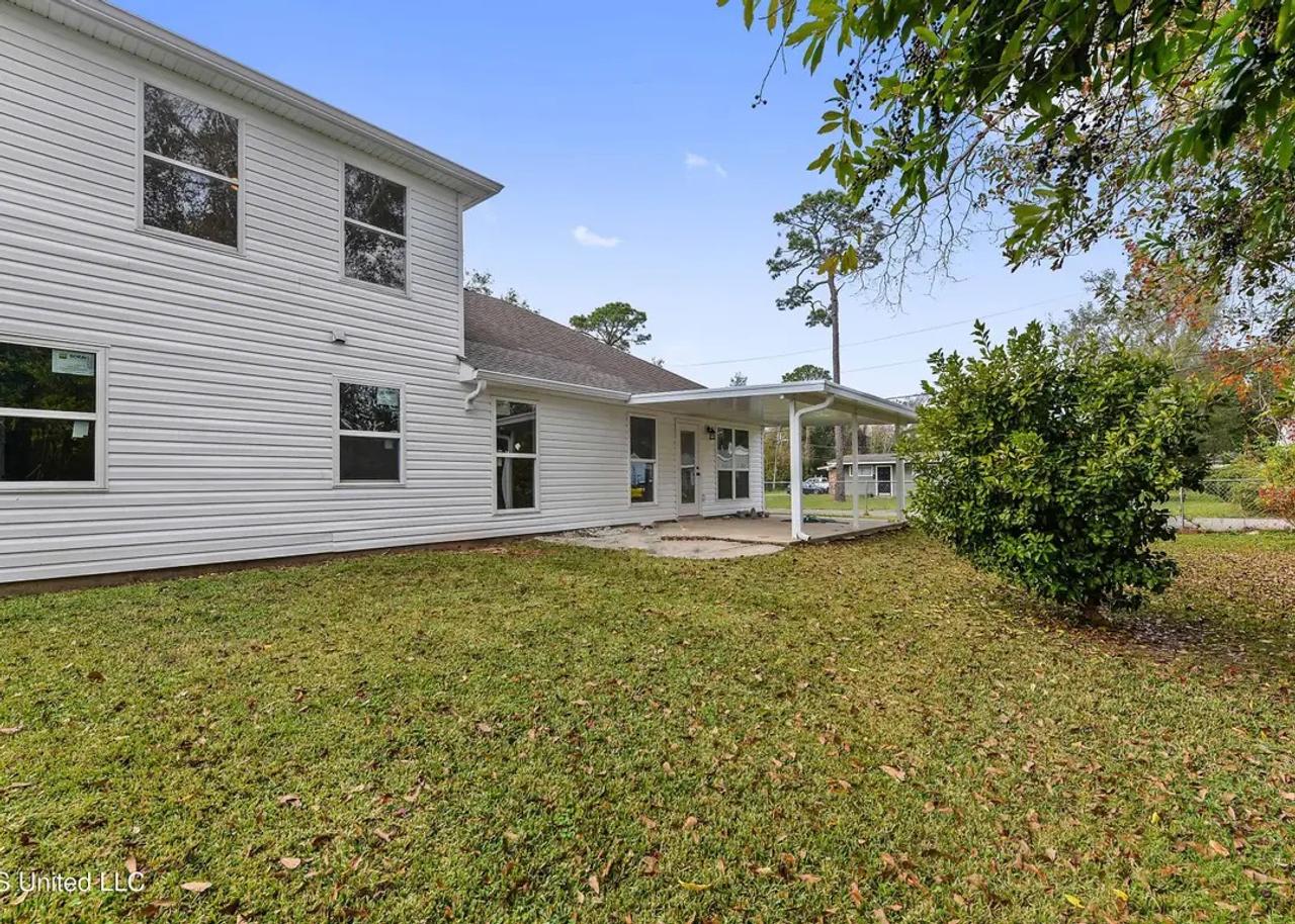 Profile photo 5 of 13