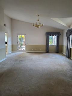 Room for rent in Thousand Oaks, CA $1600, house