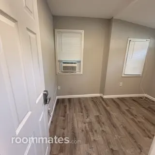Room for rent in Pine Hill, NJ $850, house
