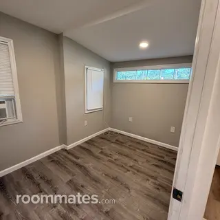 Room for rent in Pine Hill, NJ $850, house