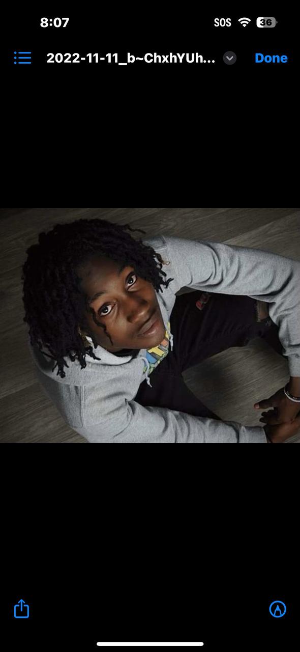 Profile photo 1 of 1