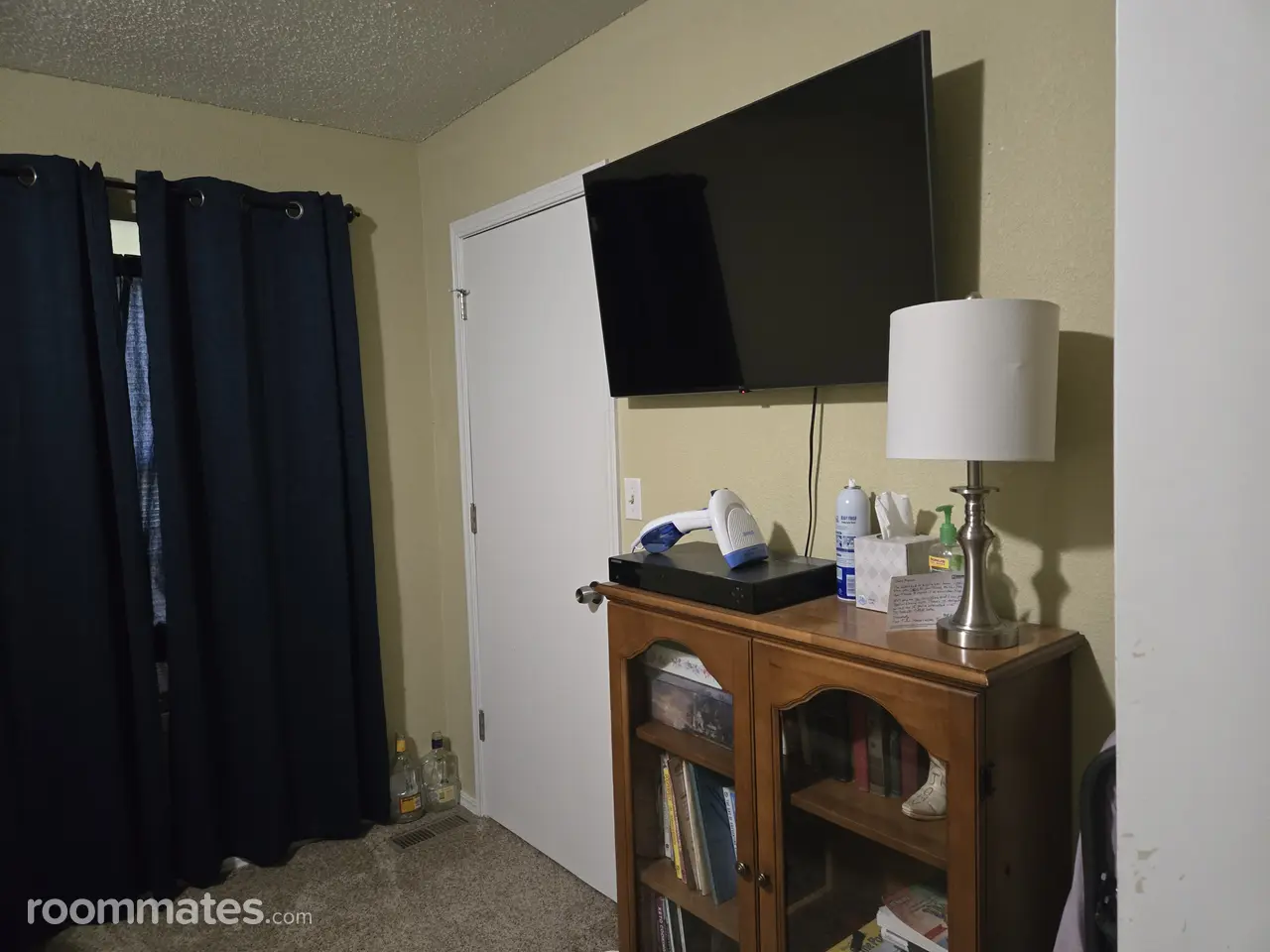 Profile photo 6 of 14