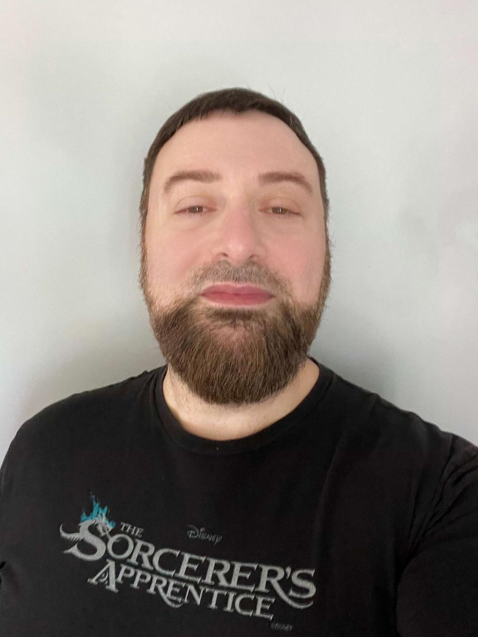 Profile photo 6 of 6