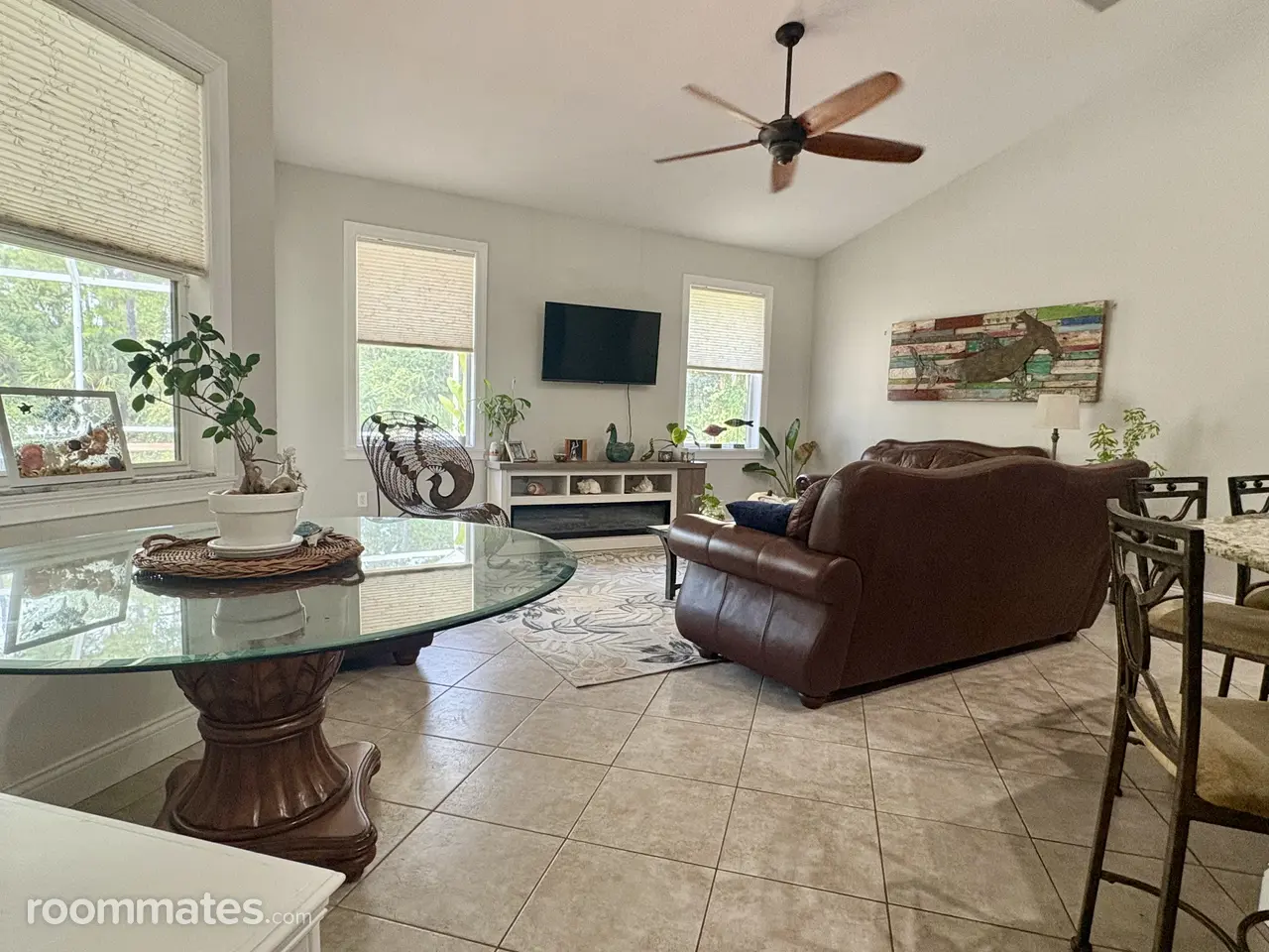 Profile photo 2 of 9